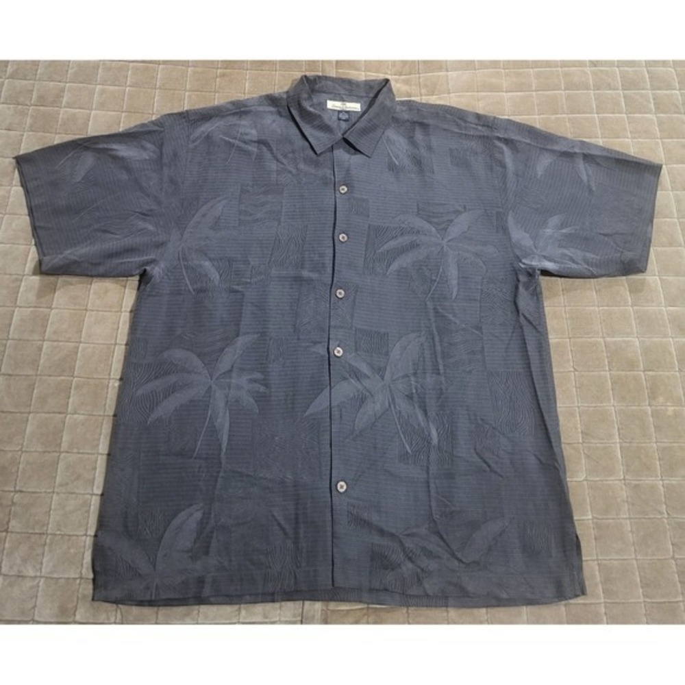 Tommy Bahama Hawaiian Shirt Mens XL Gray Floral 100% Silk Button Up Aloha